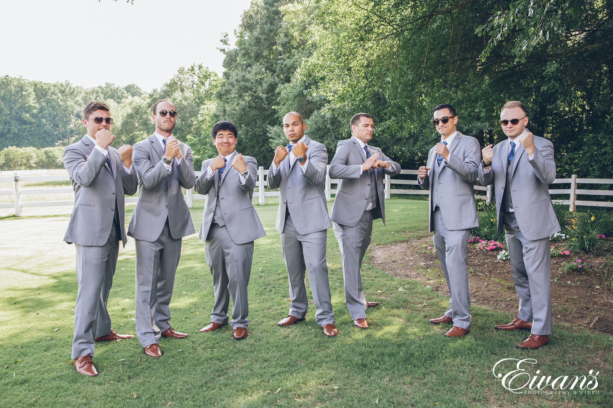 groom and groomsmen