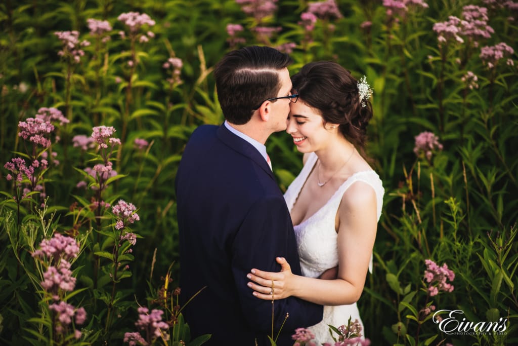 wedding photographer The-forehead-kiss-pose