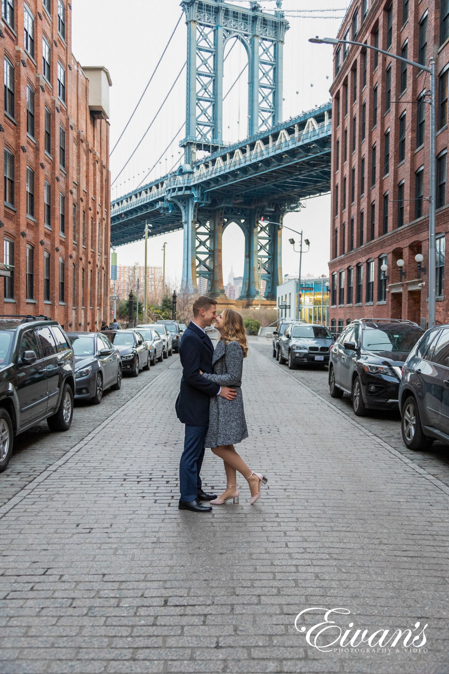 unique-engagement-photos image of a couple in the city