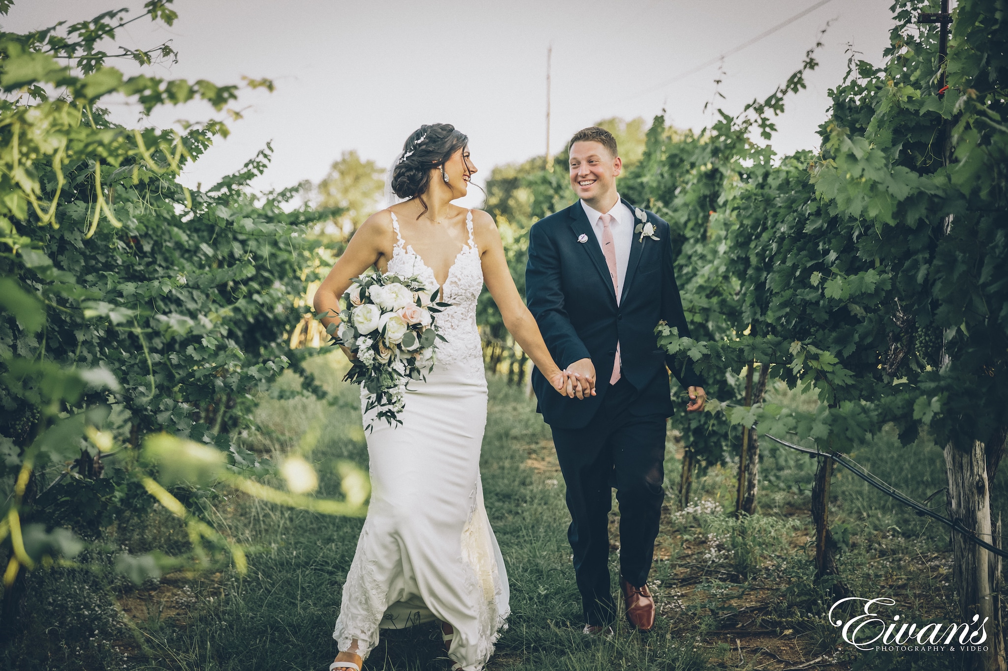 Wedding clearance pic style