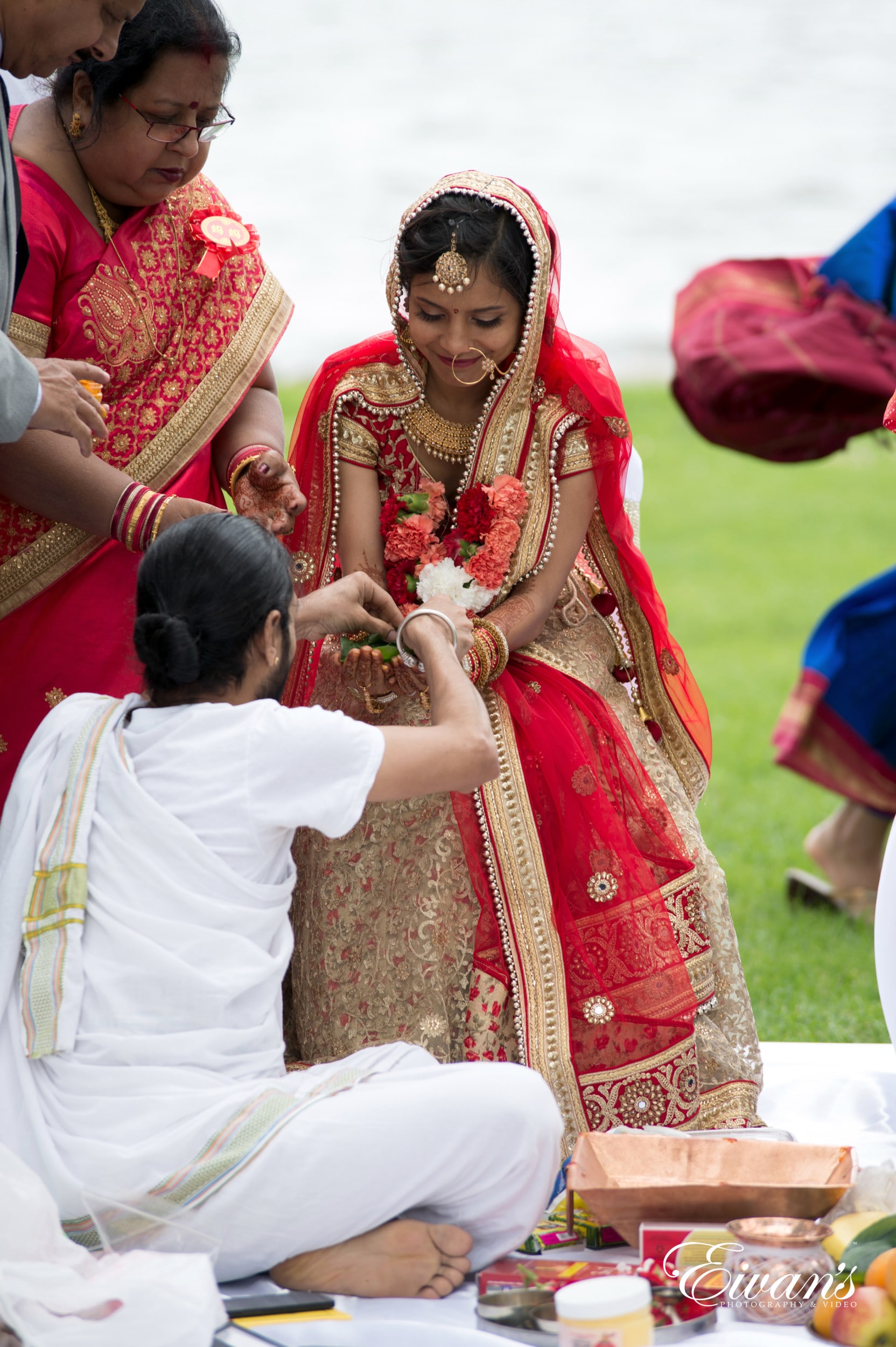 9 Detailed Indian  Wedding  Traditions 2022 You Need to Know