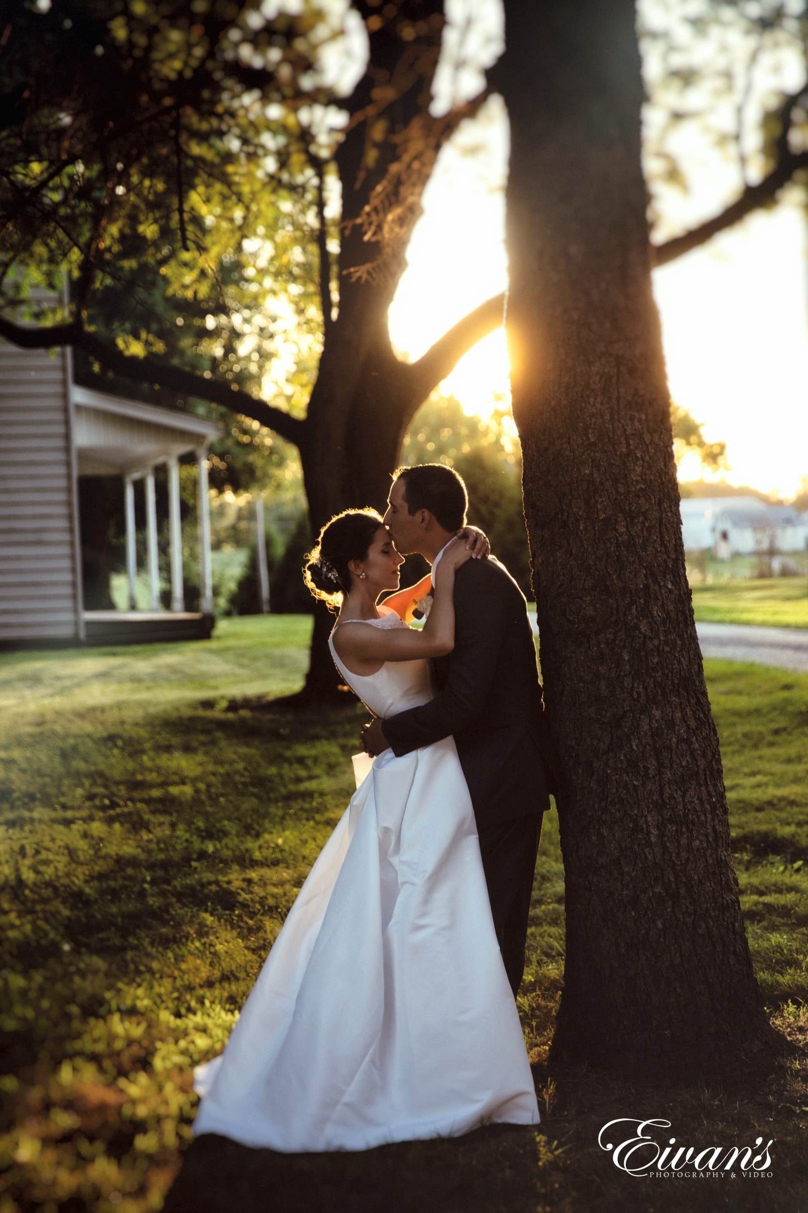 Destination Wedding Photographers Near Me Tustin thumbnail