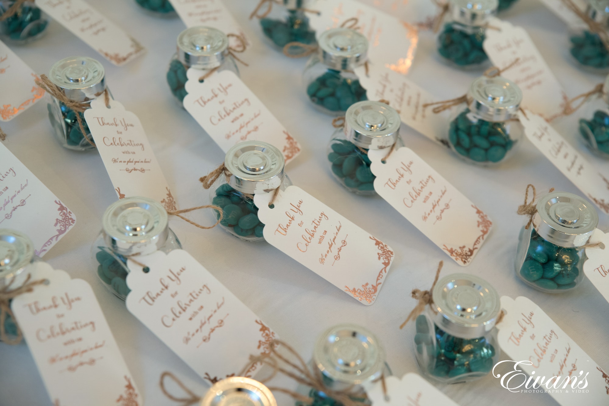 How Much to Spend On Wedding Favors - Eivan's Photo & Video