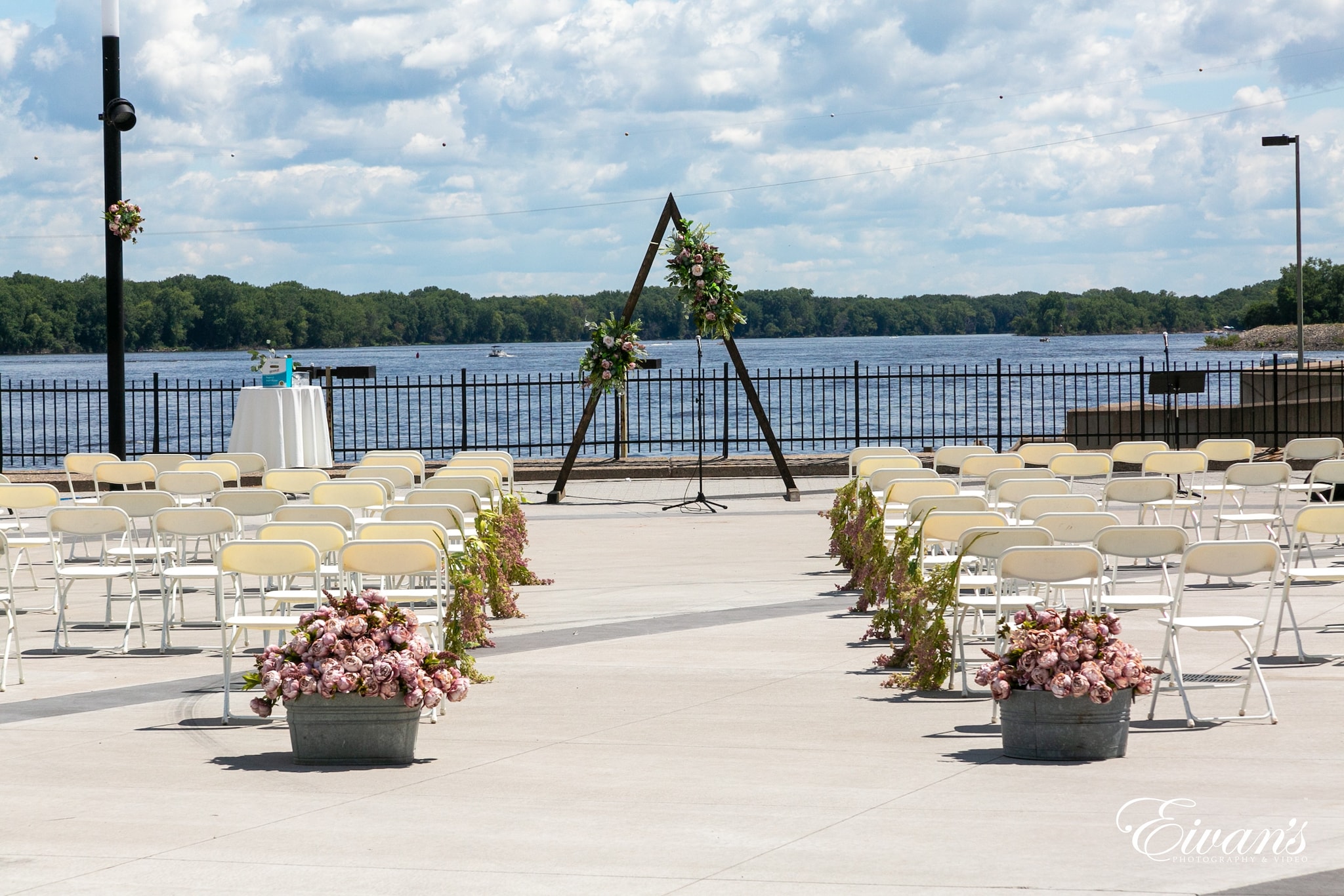 Megan Olstad & Eric Nordgren Megan Olstad & Eric Nordgren