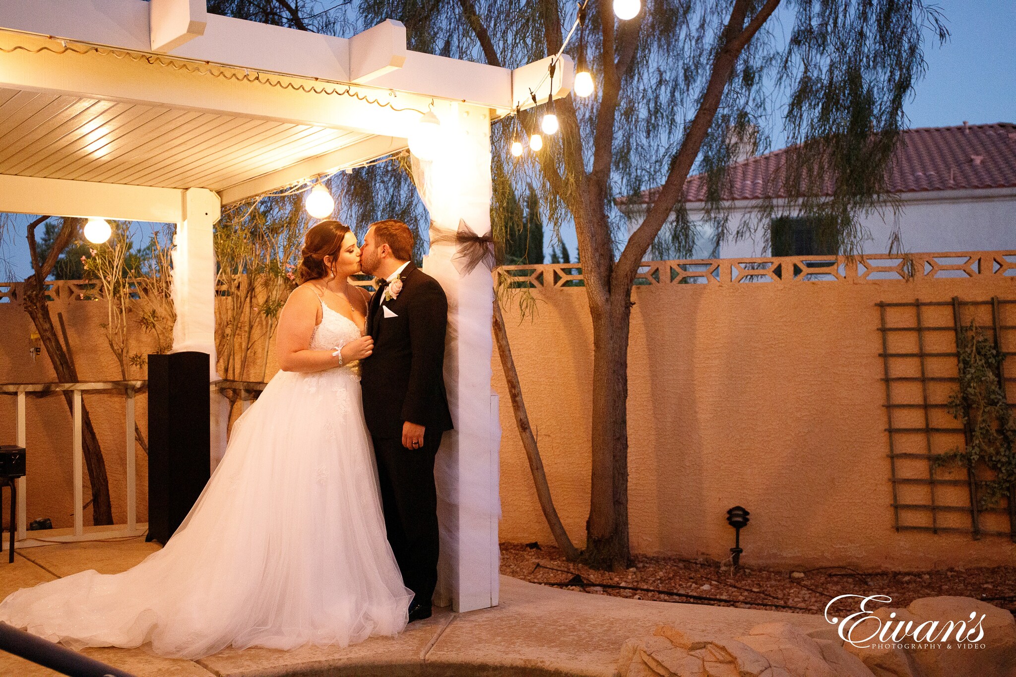 Featured Rebekah Ryan Lasvegas Wedding 037 Featured Rebekah Ryan Lasvegas Wedding 037