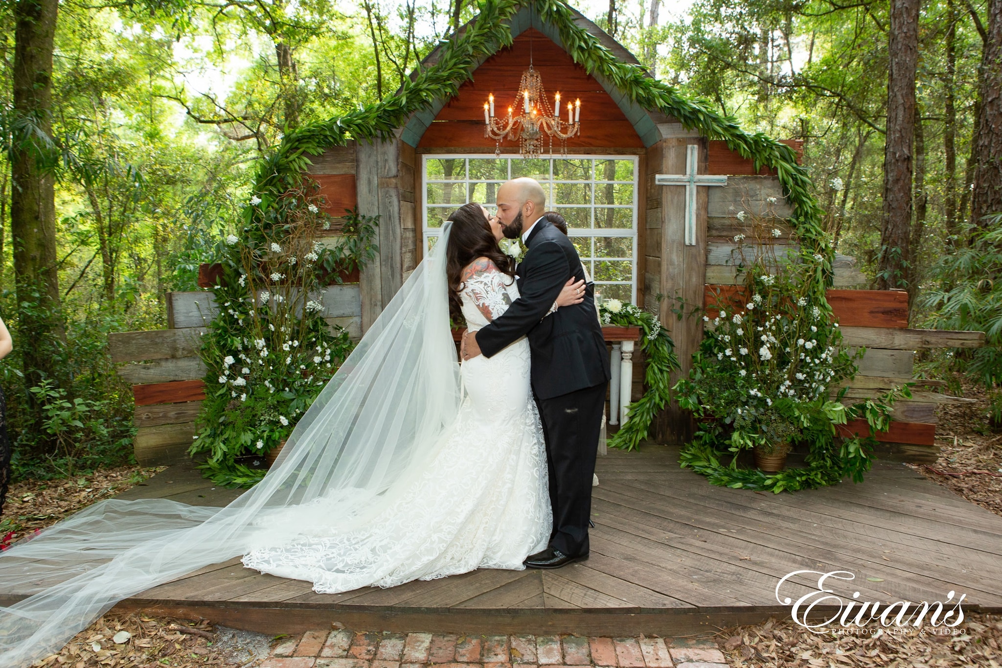 Backyard Wedding Ideas 016