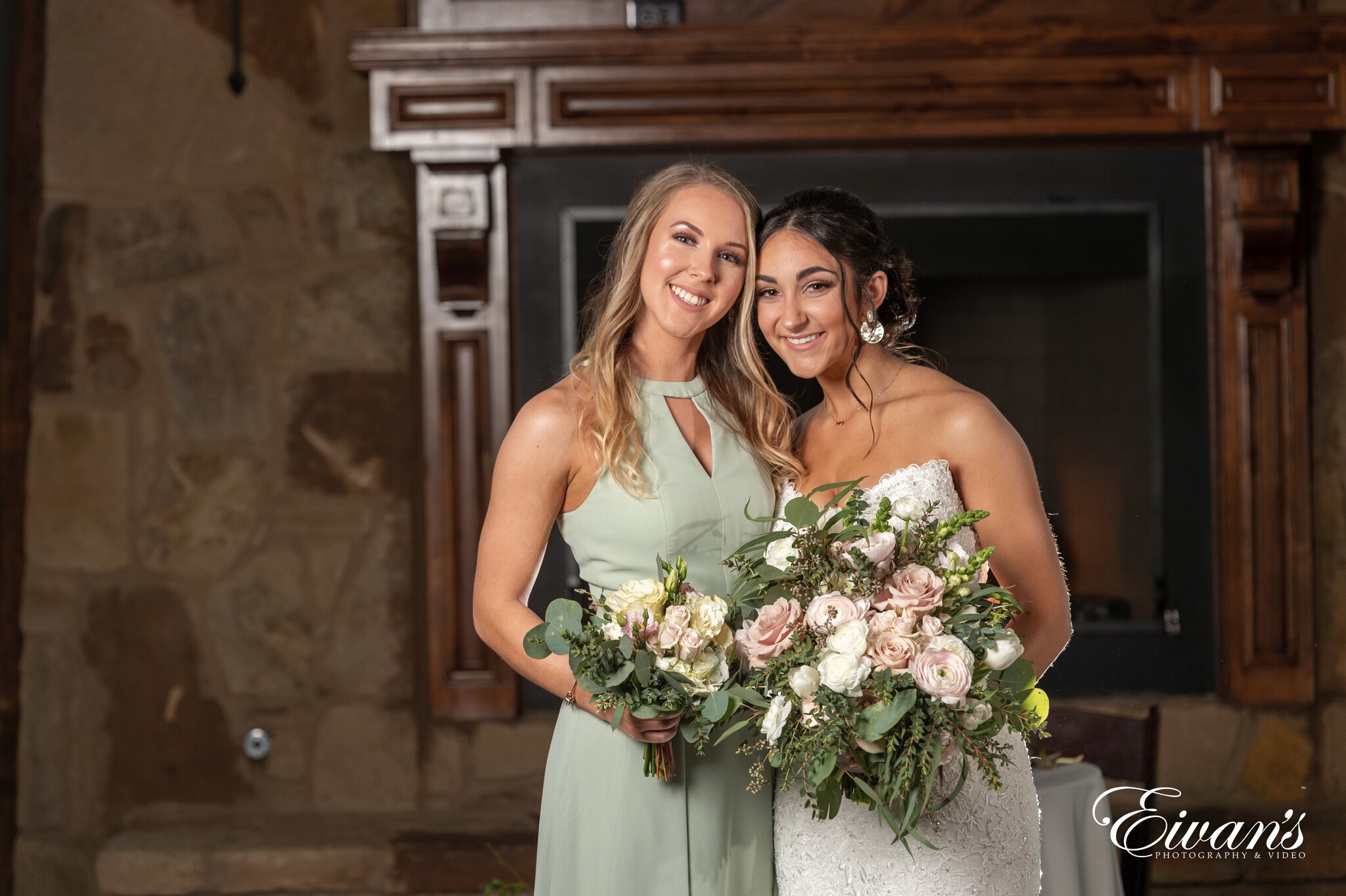 can-you-have-two-maids-of-honor-eivan-s-photography-video
