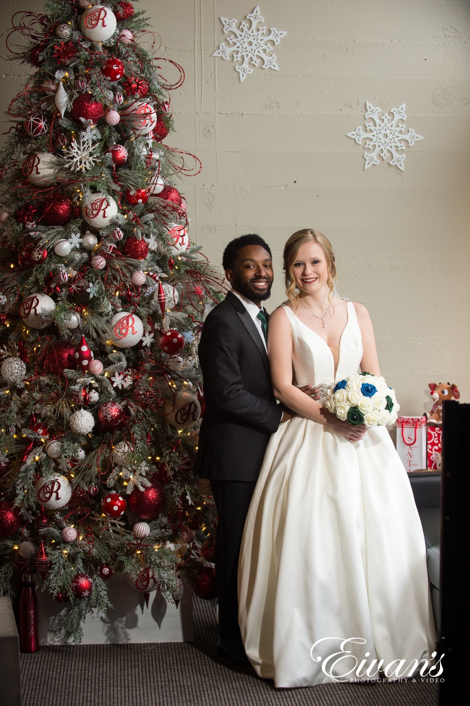 December weddings Eivan's Photo Inc. Wedding Photography & Video