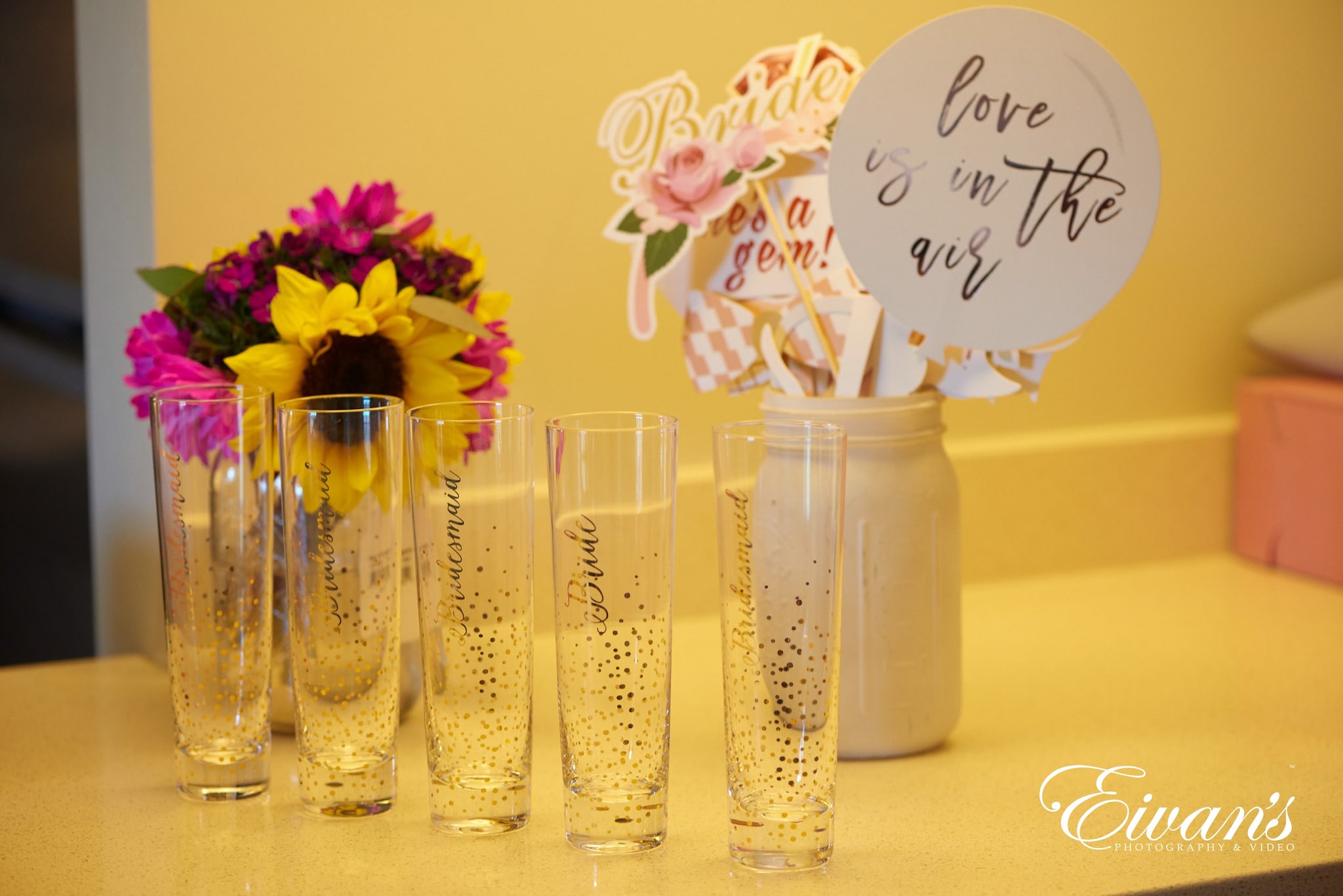 Bulles  Diy wedding favors, Diy wedding, Wedding send off