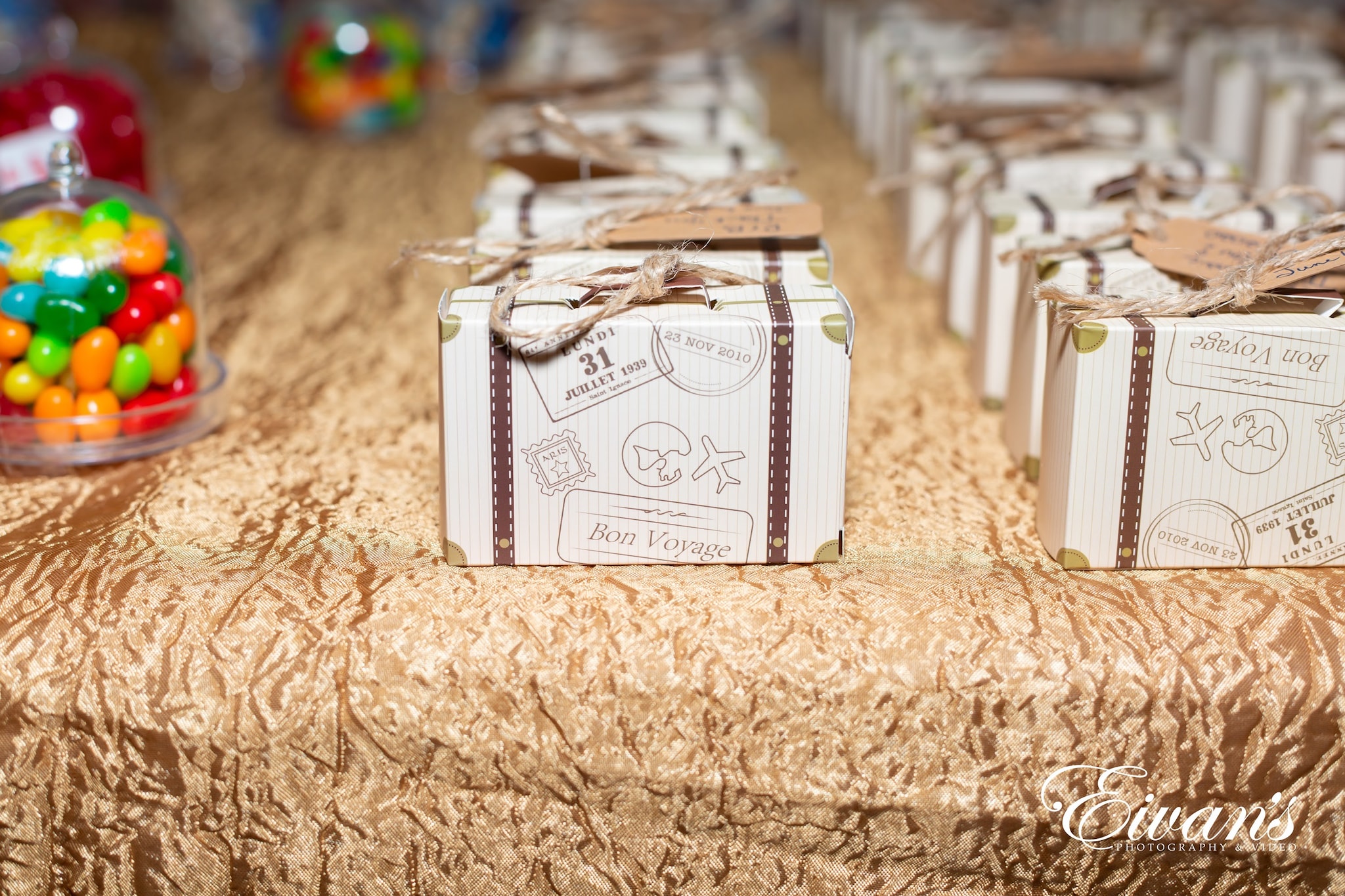 10 Actually Useful Wedding Favors