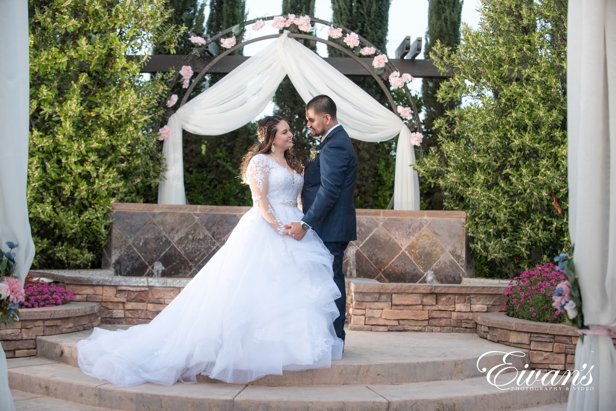 Wedding & Portrait Photography Wedding & Portrait Photography