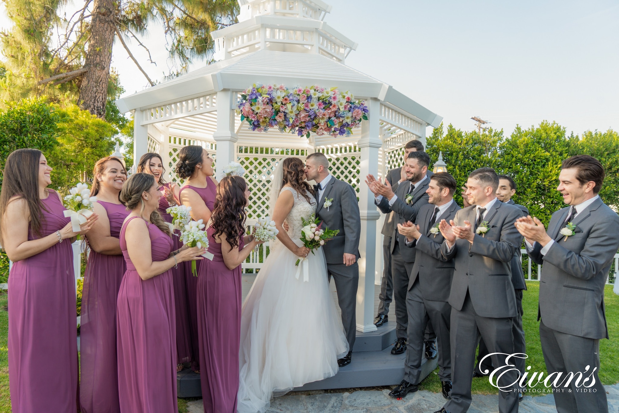 Most Popular Wedding Month Eivan's Photo Inc. Wedding Photography