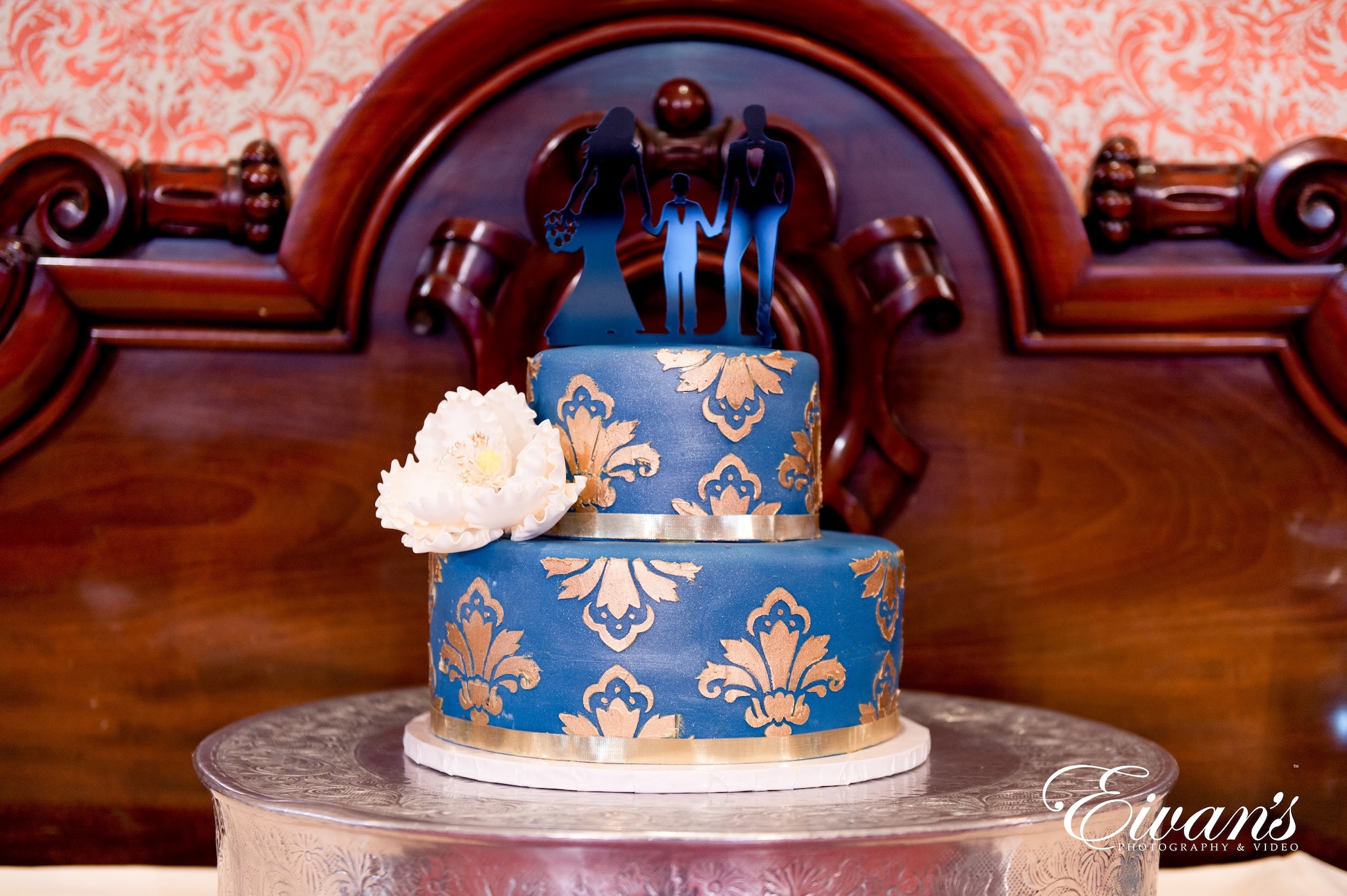 Wedding Cake Trends | Eivan's Photography & Video