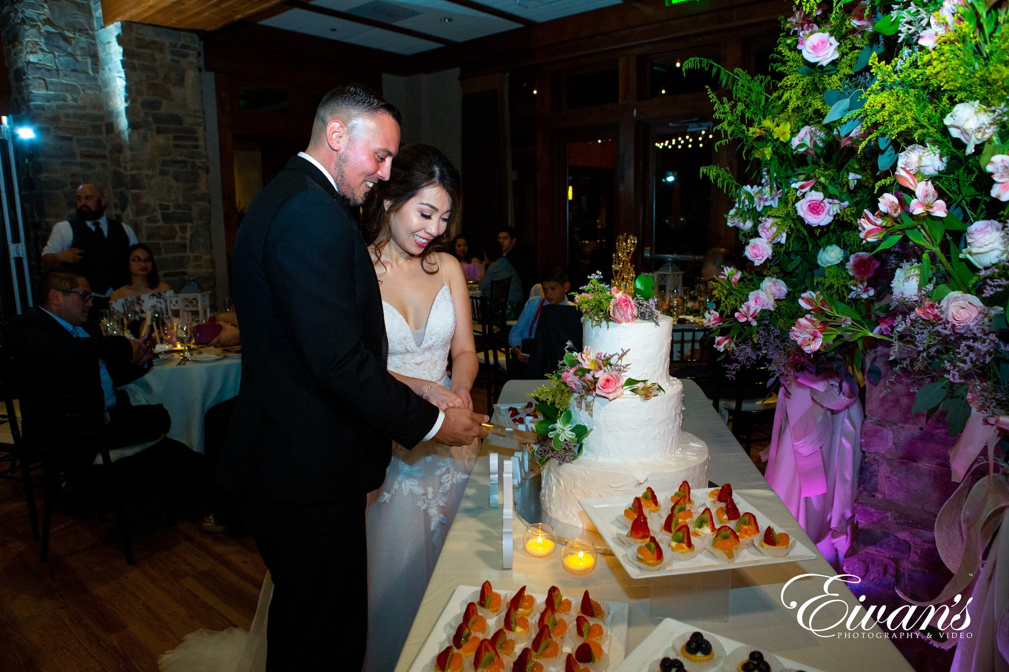 Wedding & Portrait Photography