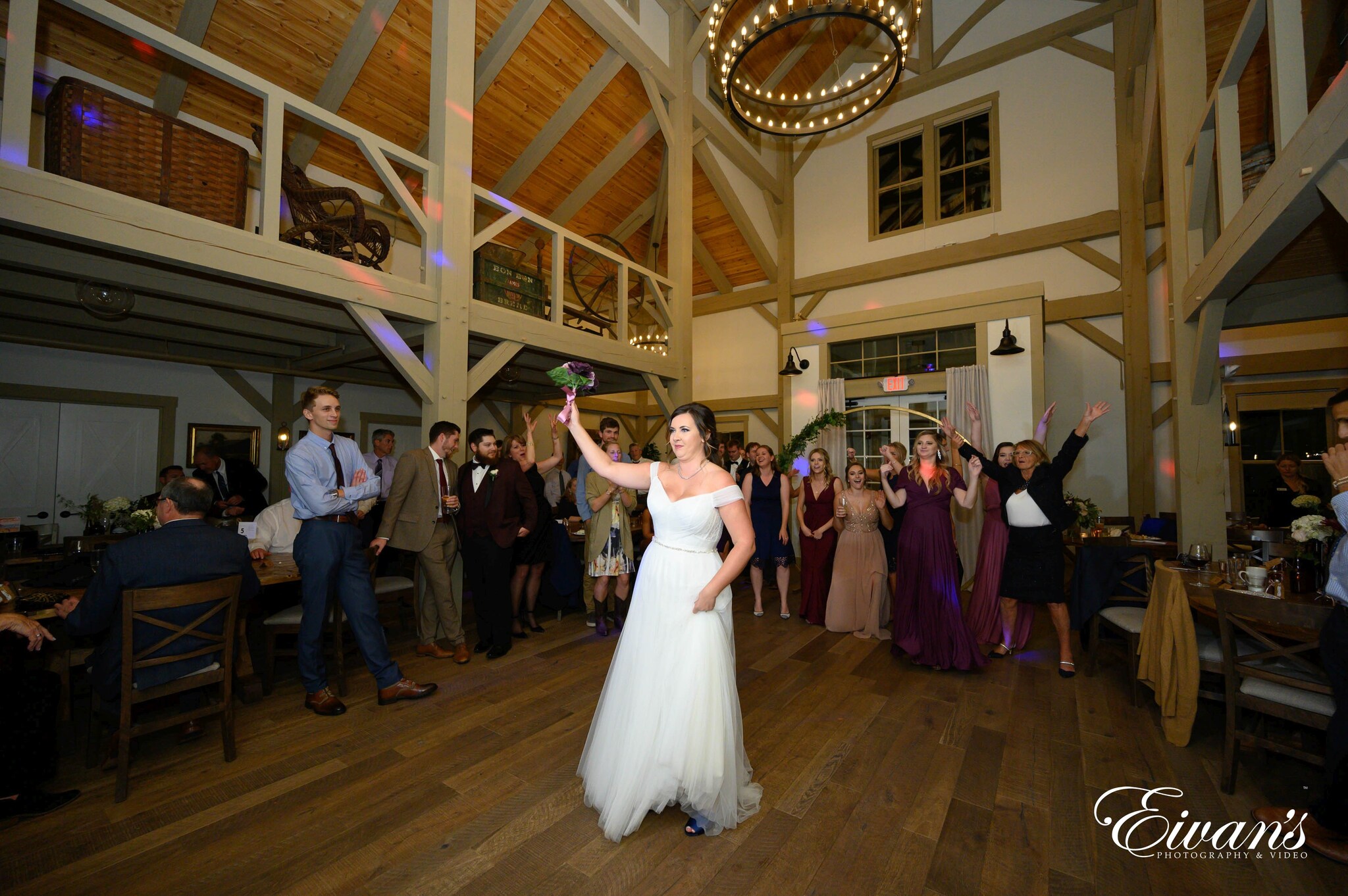 Bouquet toss discount songs 2020