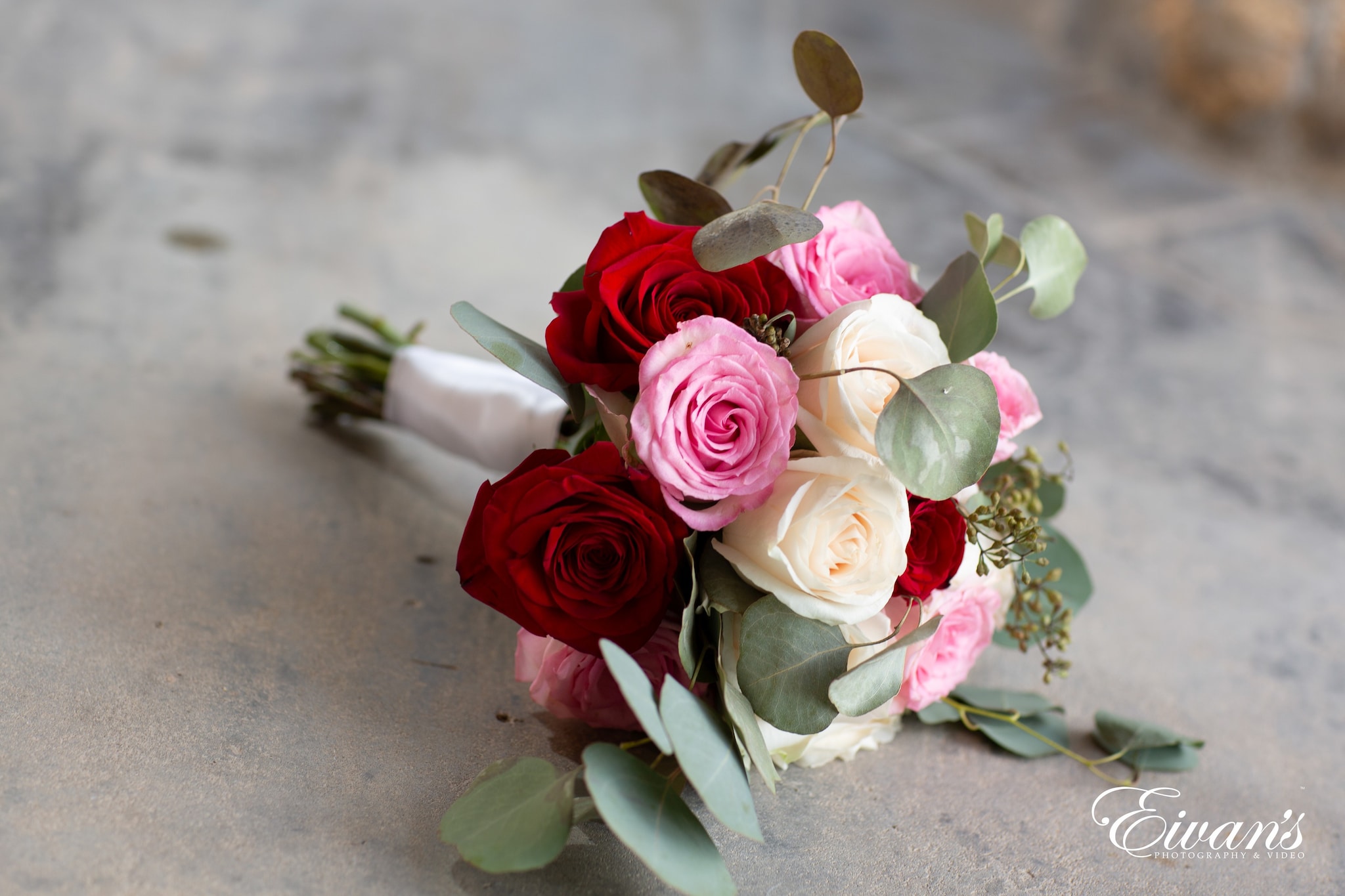 Ivory Satin Roses Bright Diamond Flowers Bride Bridesmaid Bouquet Wedding Gift 