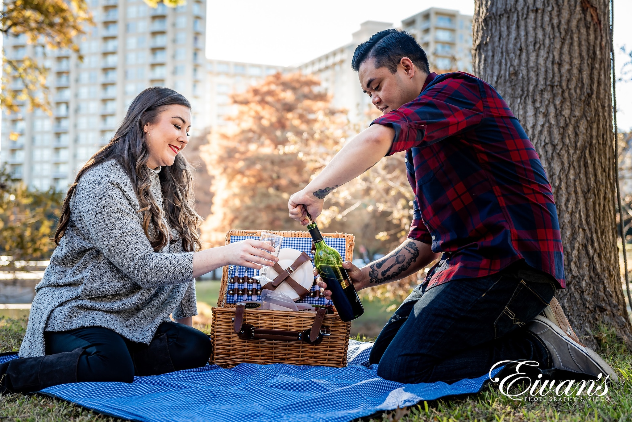 Engagement Shoot Props 007