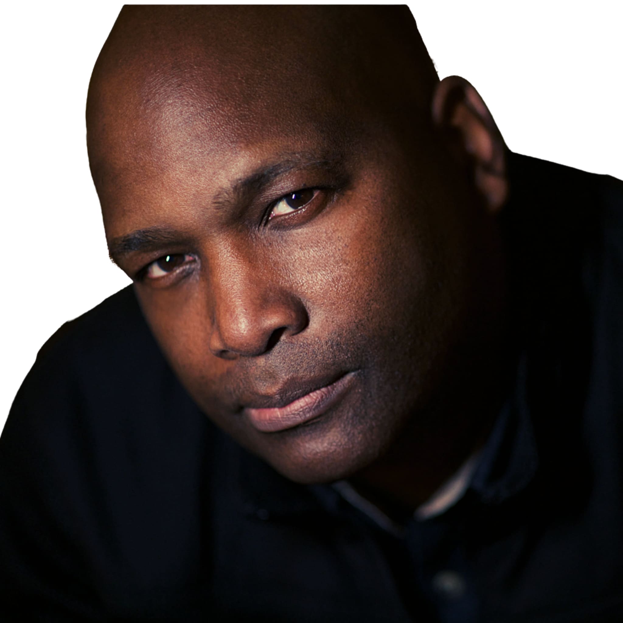 Eivans Headshot (3) Eivans Headshot (3)