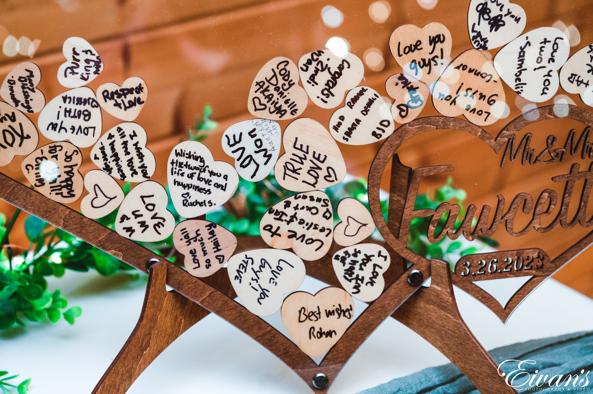 Copyright Eivans’s Photo, Inc. Copyright Eivans's Photo, Inc.